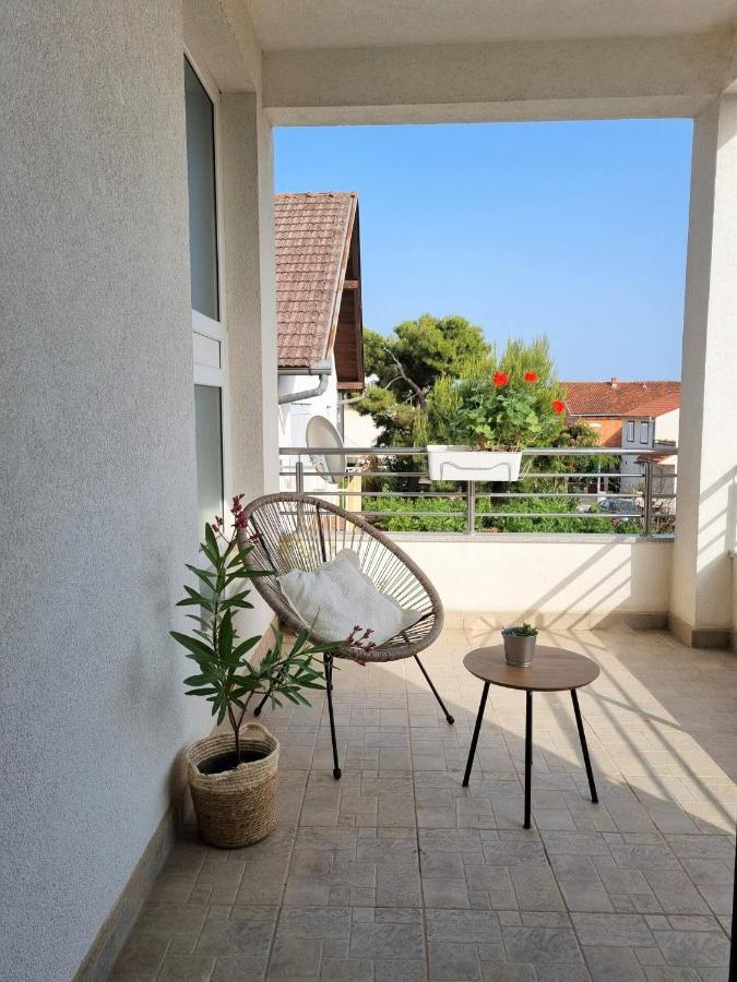 Lux Apartments Водице Экстерьер фото
